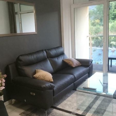 Apartament Debowiec Apartment Белско-Бяла Екстериор снимка