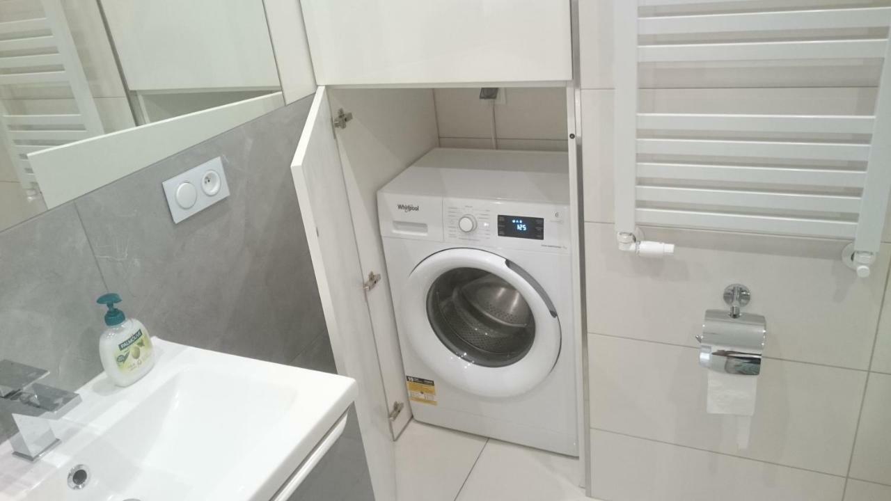 Apartament Debowiec Apartment Белско-Бяла Екстериор снимка