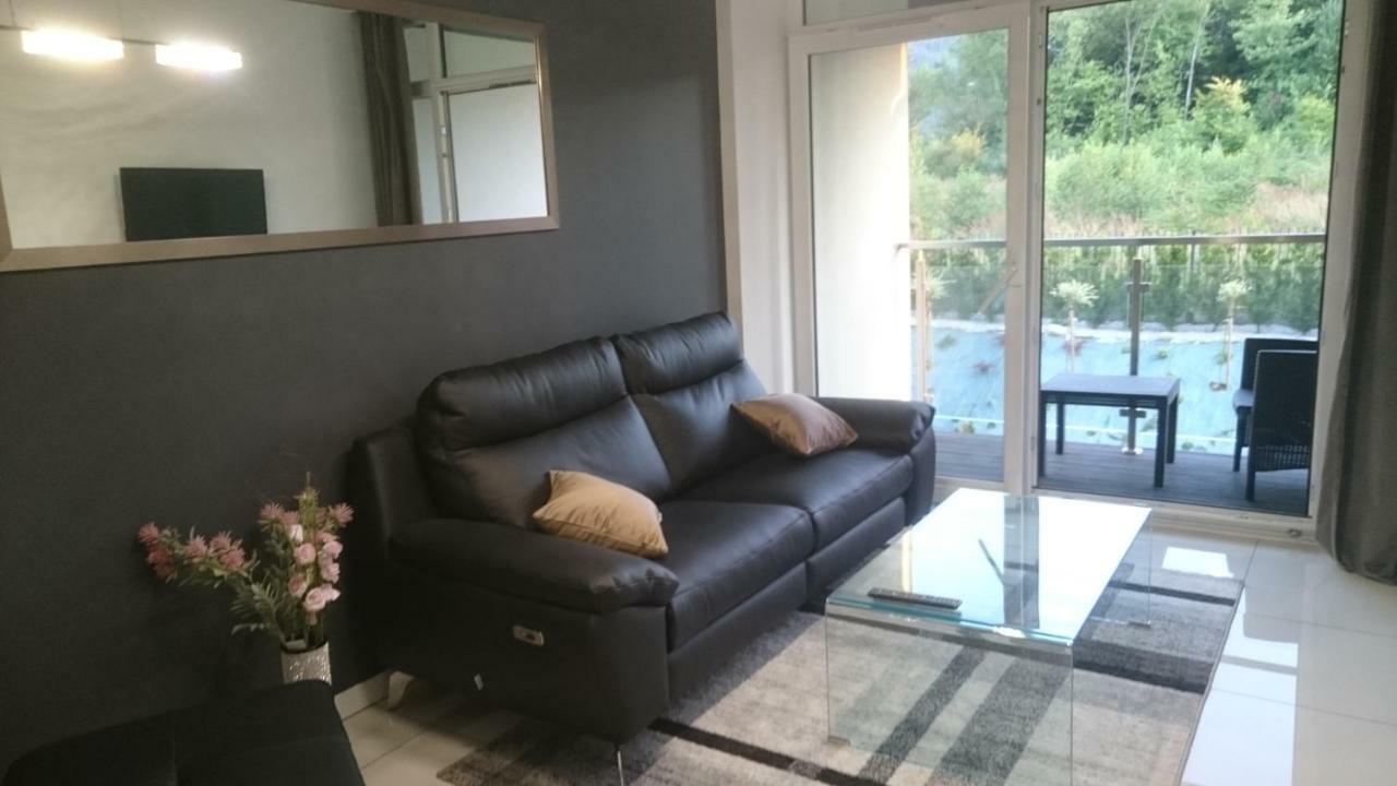Apartament Debowiec Apartment Белско-Бяла Екстериор снимка
